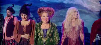 -We're about to win whatever this is.
-All right, put your hands together for... - Hocus Pocus 2