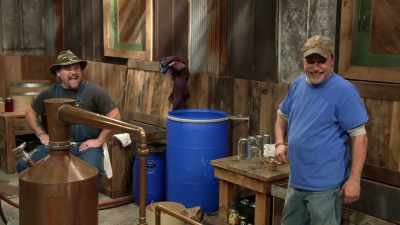 -We're aiming
to beat you today.
-[mark laughing] - Moonshiners: Master Distiller