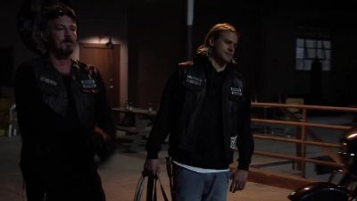 We're all set.
Devon just called. - Sons of Anarchy