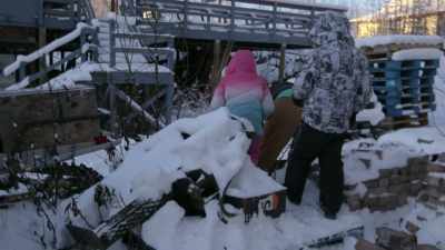 We're at about 30.
We need 20 more. - Life Below Zero: Next Generation