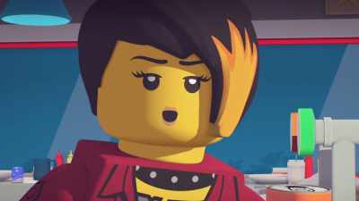 We're both going after
the armored car, - LEGO City Adventures