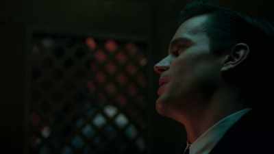 We're both salesmen, you and I. - The Last Tycoon