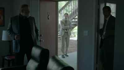 We're clear. - Mr. Mercedes