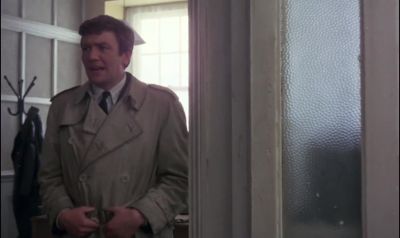 We're closed Is that your coat - Gumshoe