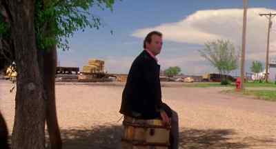 We're comin' into St. Louis. - Larger Than Life