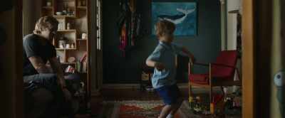 We're coming down under, kiddlywinks! - Little Monsters