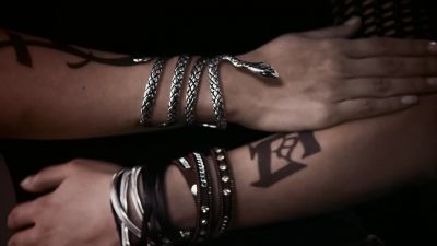 ♪ We're coming - Shadowhunters