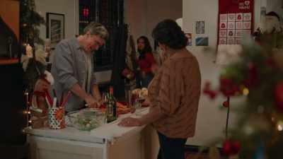 We're cooking your favorite-- - Friends & Family Christmas