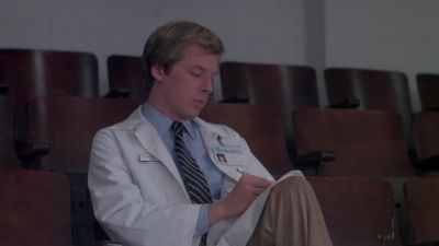 We're down here trying to save a man's life - Young Doctors in Love