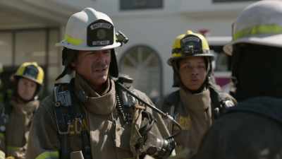We're evac'ing the uninjured - Fire Country