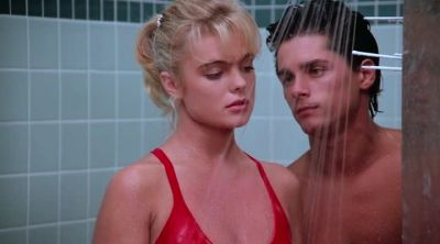 -WE'RE FRIENDS. - Baywatch
