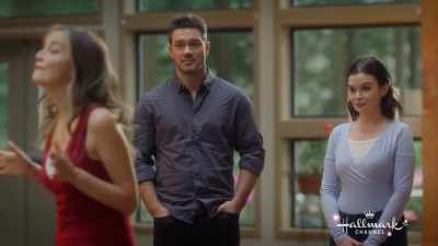 We're going to be doing
a very simple dance I created - Don't Go Breaking My Heart