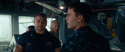 We're going in.
Full attack. - Battleship