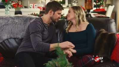 We're going to
get through it. - A Very Country Christmas Homecoming