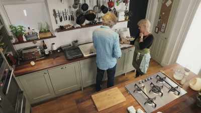 We're going
to leave this to cool - James May: Oh Cook!
