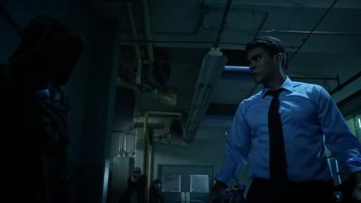 We're going up. - Arrow