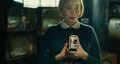 We're going to use
Daddy's camera to film it. - The Fabelmans