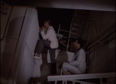 We're gonna drop the charges.
You got it in writing. - Miami Vice