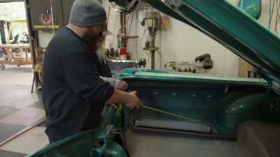 We're gonna move these over
behind the wheel well, - Shorty's Dream Shop