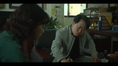 We're gonna start by finding outyour parents location again. - Squid Game