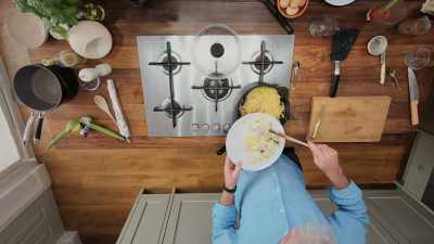 We're gonna stir this
all together, and try - James May: Oh Cook!