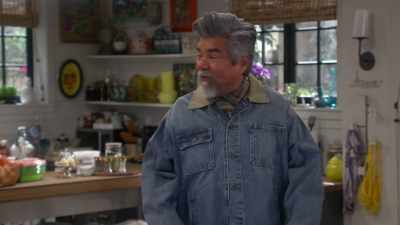 -We're gonna take this to "Corte Caliente." - Lopez vs Lopez