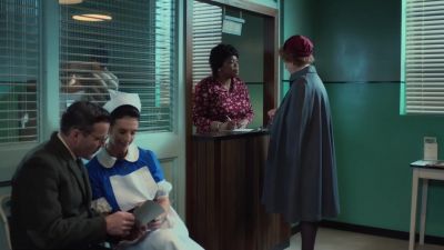 We're here to enquire
about a Sergeant Aubrey Woolf. - Call the Midwife