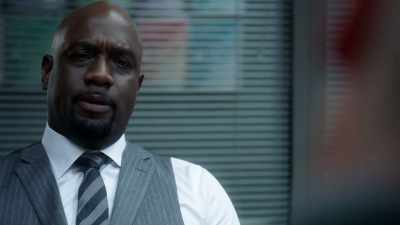 We're here to find out
who killed Mr. Davis, - Wisdom of the Crowd