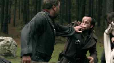 We're here. - Legend of the Seeker