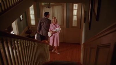 - We're here!
- She's here! - Mad Men