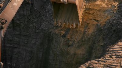 We're in quite a precarious
situation right now - Gold Rush
