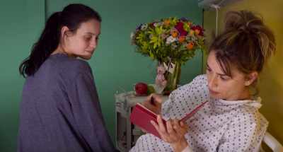 We're in the same situation,
so we can chat. - Parallel Mothers