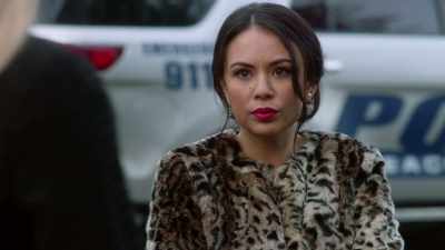 - We're just glad it's over.
- Thank you again. - Pretty Little Liars: The Perfectionists
