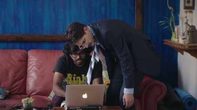 We're just gonna
Google how to tie... - Free Time