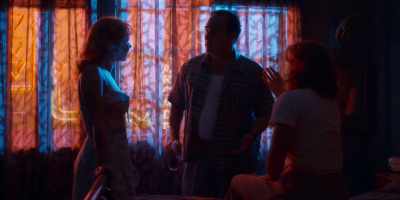 - We're just talking, Dad.
- Oh. - Wonder Wheel