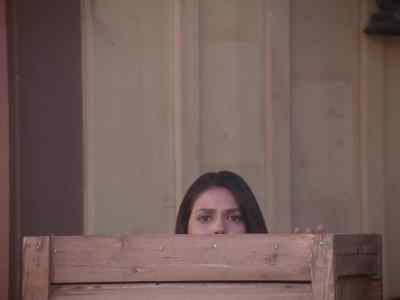 We're leaving. We're leaving. - Lois & Clark: The New Adventures of Superman