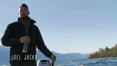 We're looking for, uh, - Life Below Zero: First Alaskans