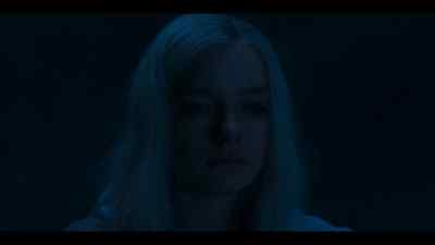 We're not going in guns blazing. - Hanna