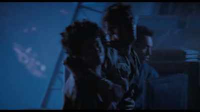 -We're not leaving.
-We're not? - Aliens Expanded