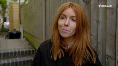 We're not on the same page.
We're not in the same book. (LAUGHS)
Not in the same library! - Stacey Dooley Sleeps Over