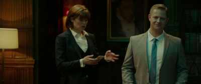 - We're not taking any chances.
- Thank you Scott, I've got this. - Kill Ben Lyk