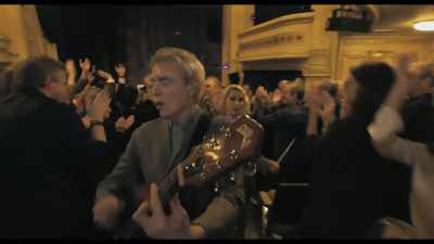 ♪ We're on a road to nowhere - David Byrne's American Utopia