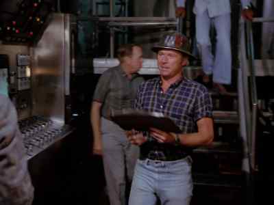 We're ready to pump the mixture
into the tanks at the loading dock. - Wonder Woman