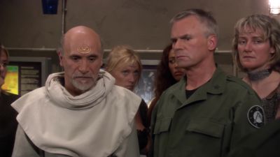 We're receiving a message. On screen. - Stargate SG-1