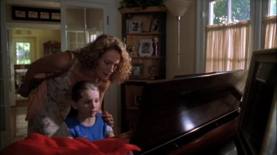 We're running late, let's get a move on, little lady. - NCIS