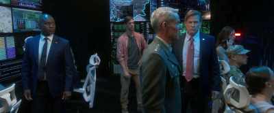 We're setting up a perimeter
of tanks and mobile utilities. - Alien: Rubicon