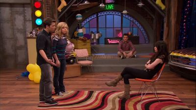-We're so sorry. - iCarly