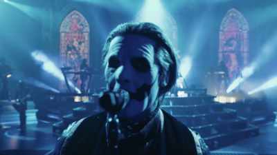 ♪
We're standing here by the abyss ♪ - Ghost: Rite Here Rite Now