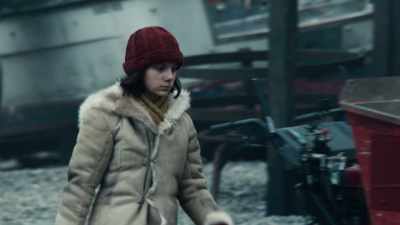 We're talking about this,
and she went, "Beetle bonnet." - His Dark Materials