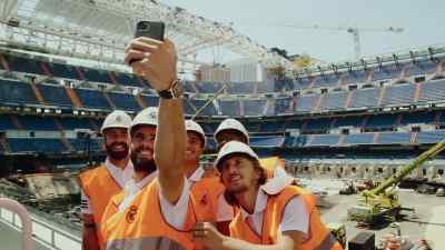 We're the "construction workers". - Real Madrid: Until the End